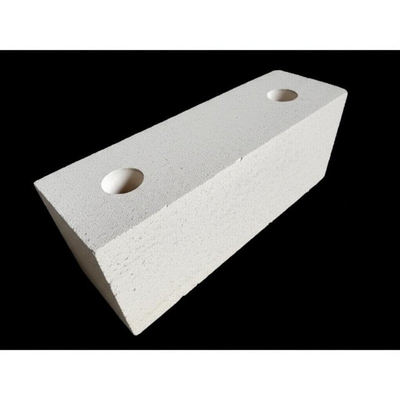 comprar Ladrillo refractario de alta alúmina con superficie lisa y porosidad inferior al 22% adecuado para aplicaciones de alta temperatura online manufacture